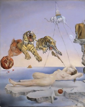 Abstracto famoso Painting - Sueño provocado por el vuelo de una abeja alrededor de una granada Surrealismo